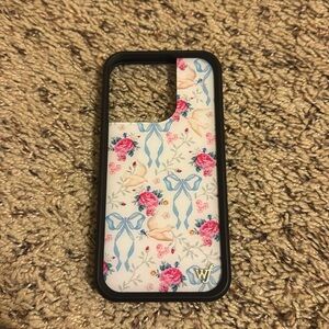 Wildflower iPhone 15 pro Case